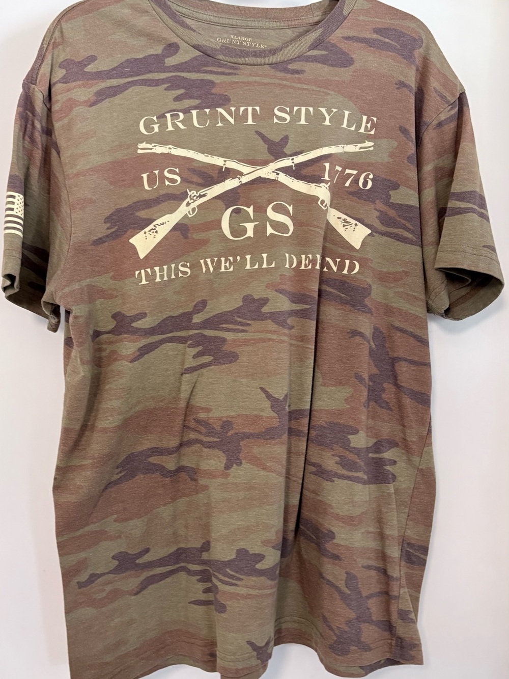Grunt Style Men's Camo Graphic Tee - Olive/Brown